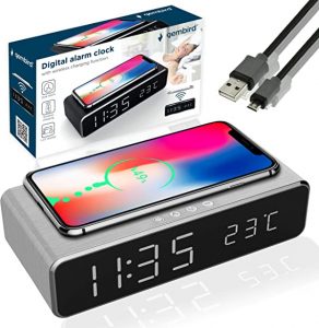 Digitalni sat s wireless punjačem